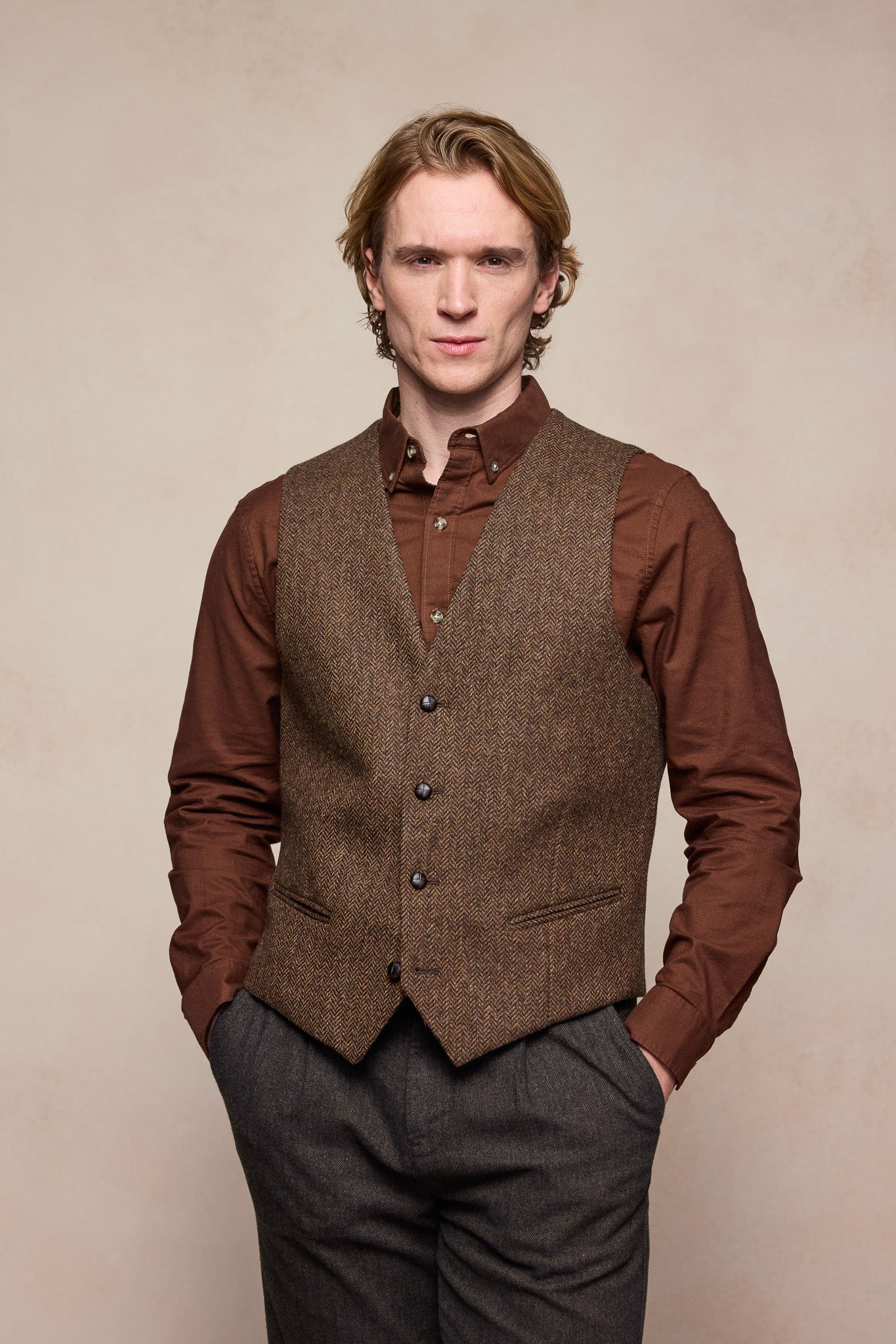Dara Tweed Waistcoat - Chestnut Herringbone