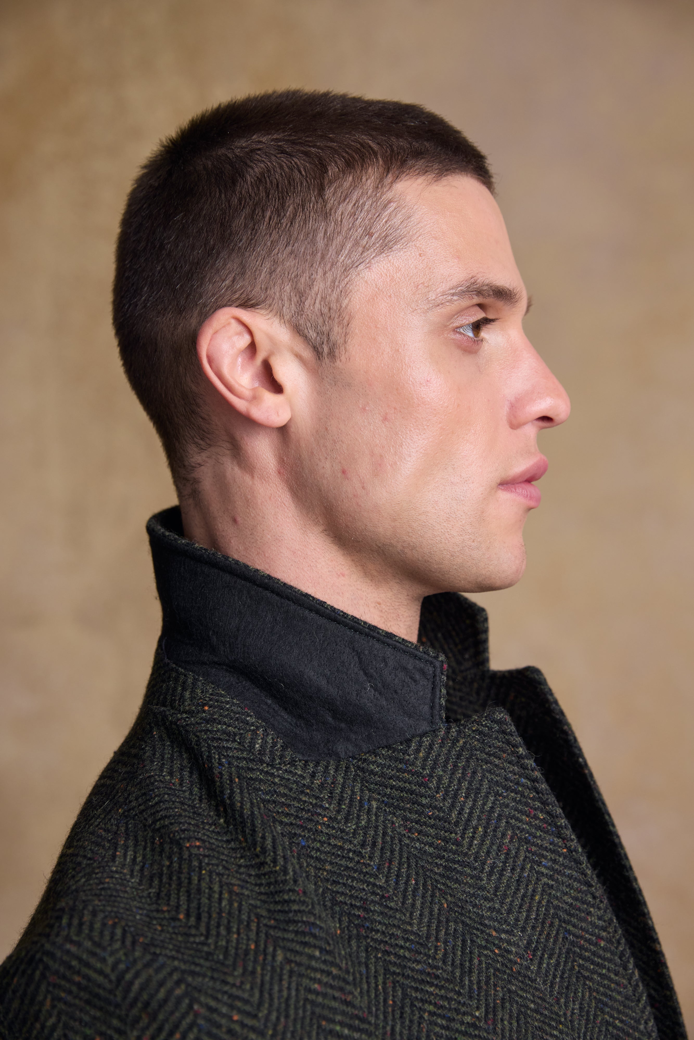 Owen Tweed Coat - Olivgrünes breites Fischgrätenmuster