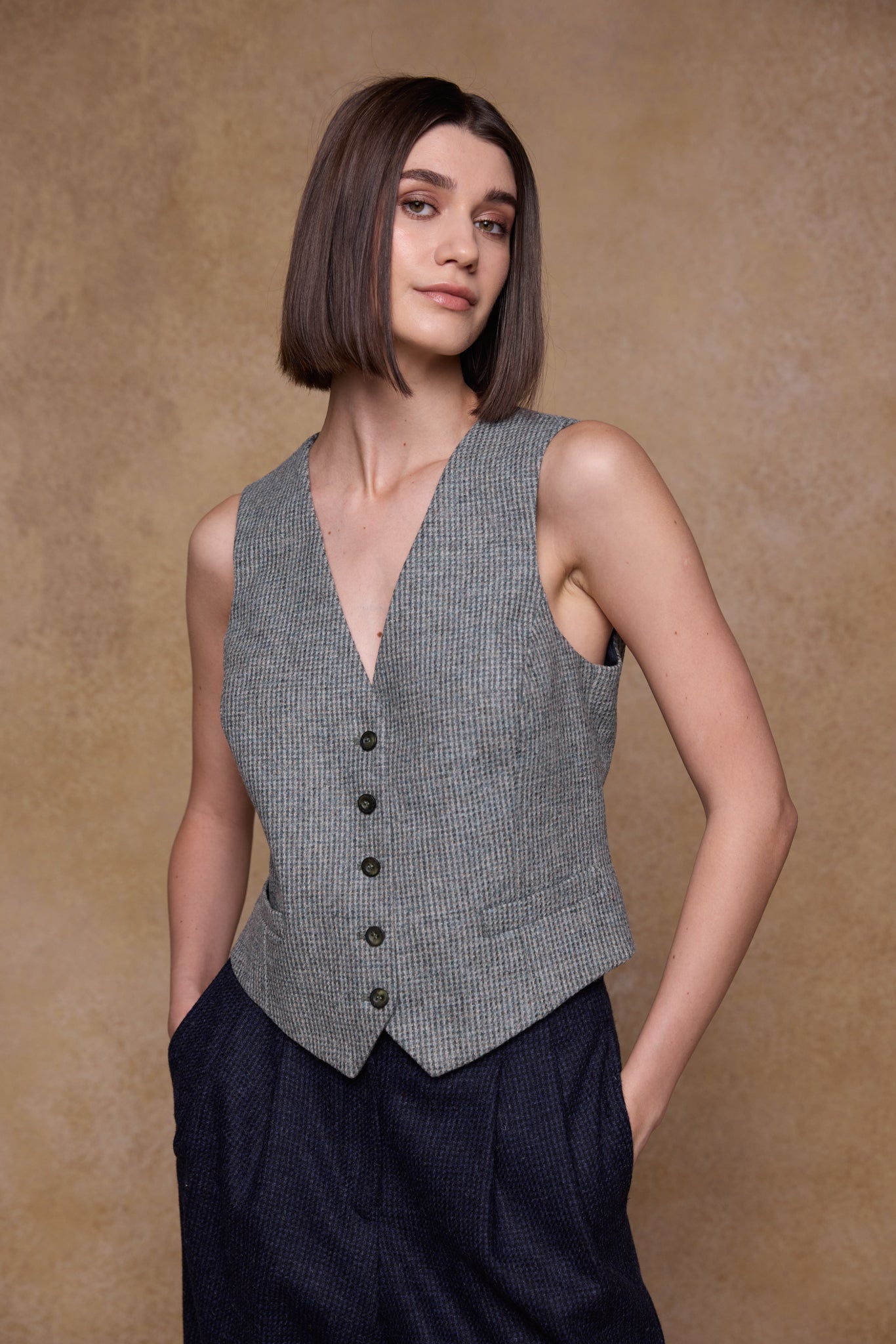 Weste aus Colleen-Tweed – Jade-Webart