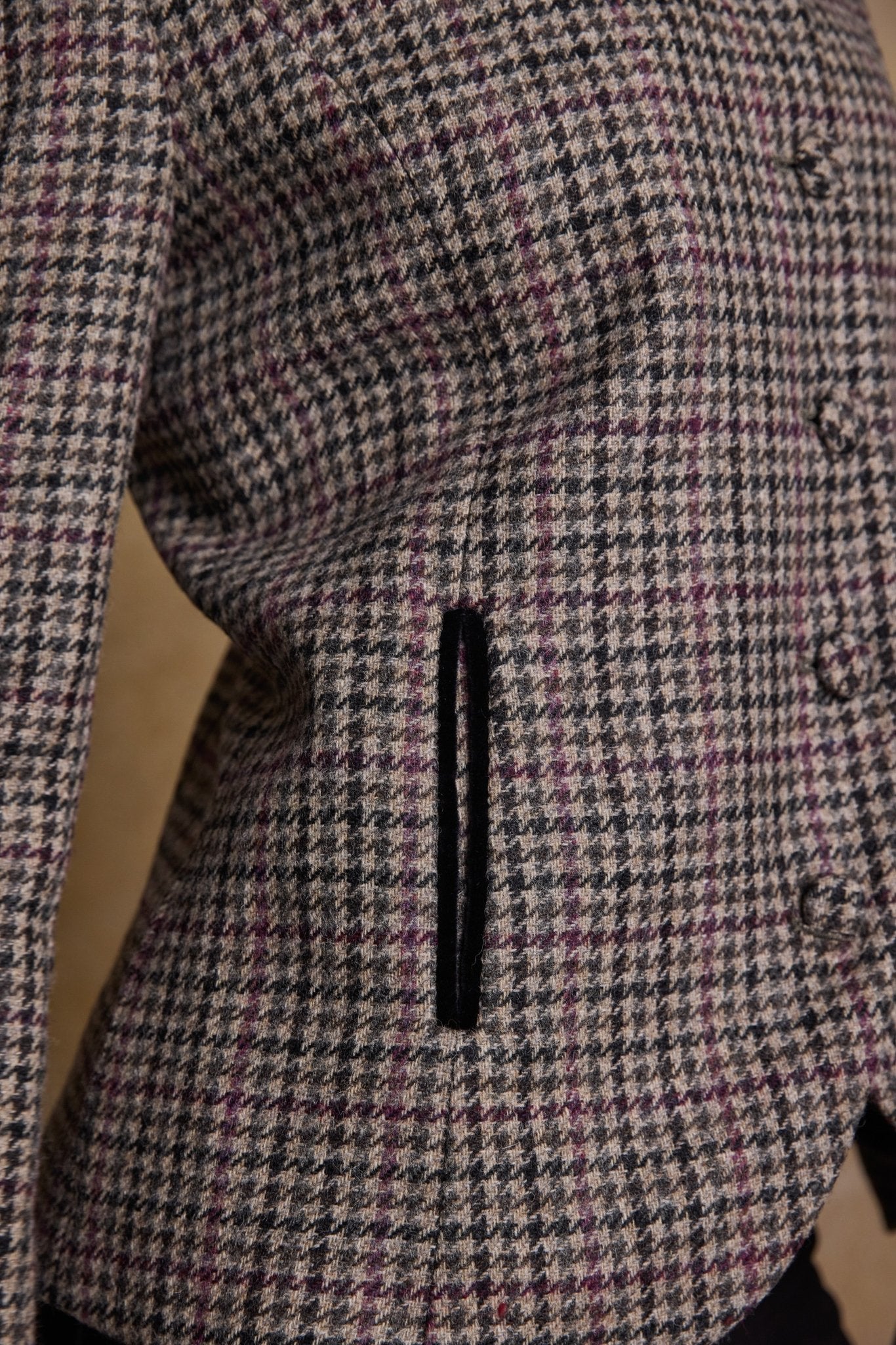 Jack Murphy Ireland - Nicole Tweed Jacket - Plum Hacking Check - Tweed