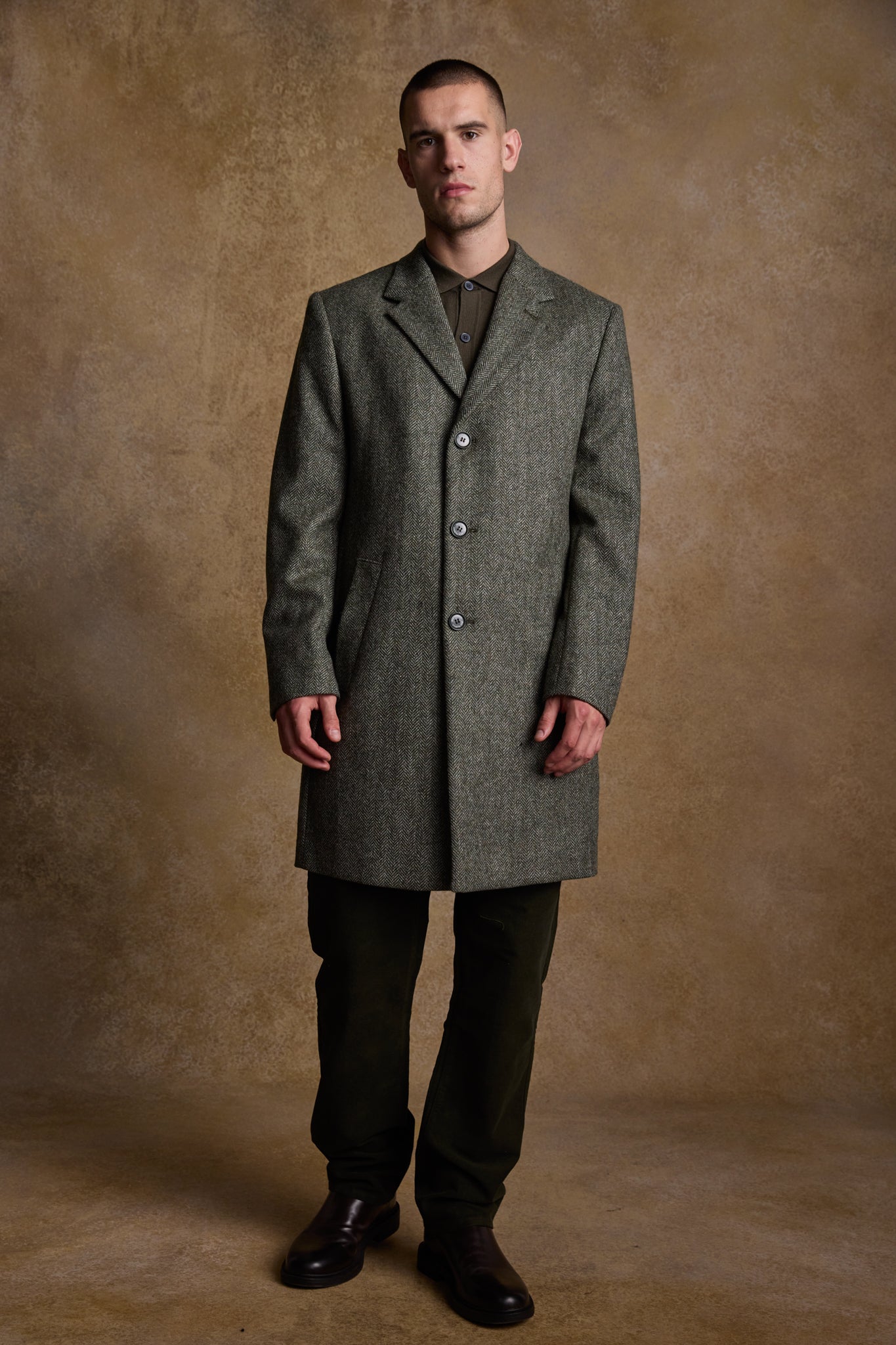 Jack Murphy Ireland - Owen Tweed Coat - Olive Wide Herringbone - Tweed