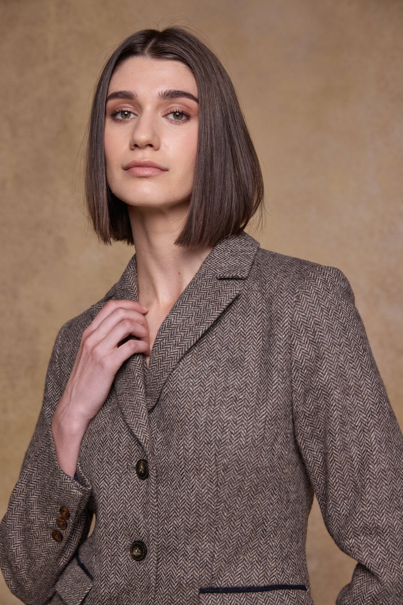 Jack Murphy Ireland - Tara Tweed Hacking Jacket - Light Tan Herringbone - Tweed