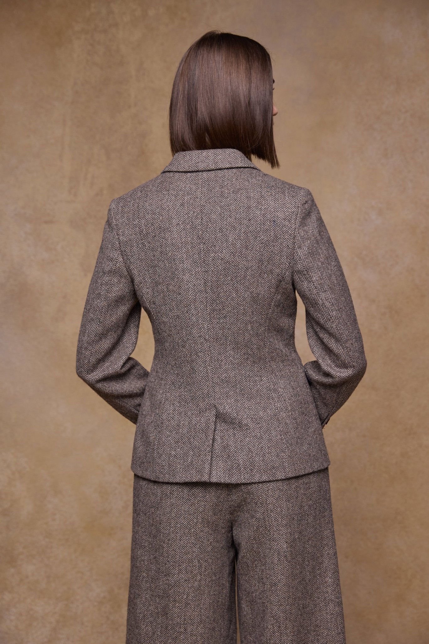 Jack Murphy Ireland - Tara Tweed Hacking Jacket - Light Tan Herringbone - Tweed