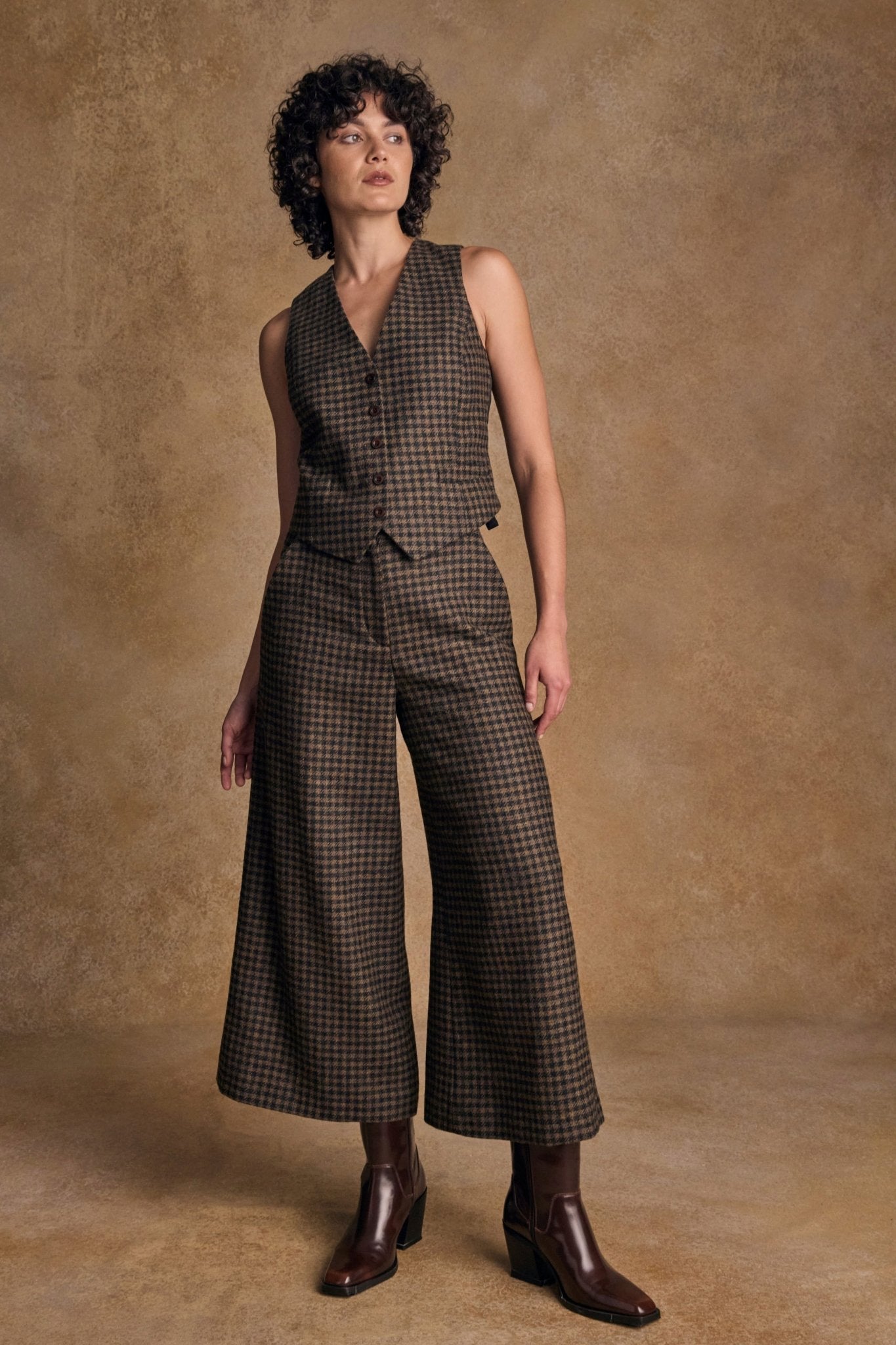 Jack Murphy Ireland - Heidi Tweed Waistcoat - Earth Check - Tweed