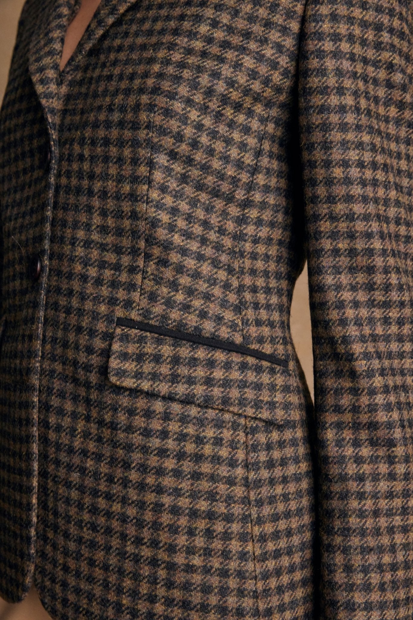 Jack Murphy Ireland - Tara Tweed Hacking Jacket - Earth Check - Tweed