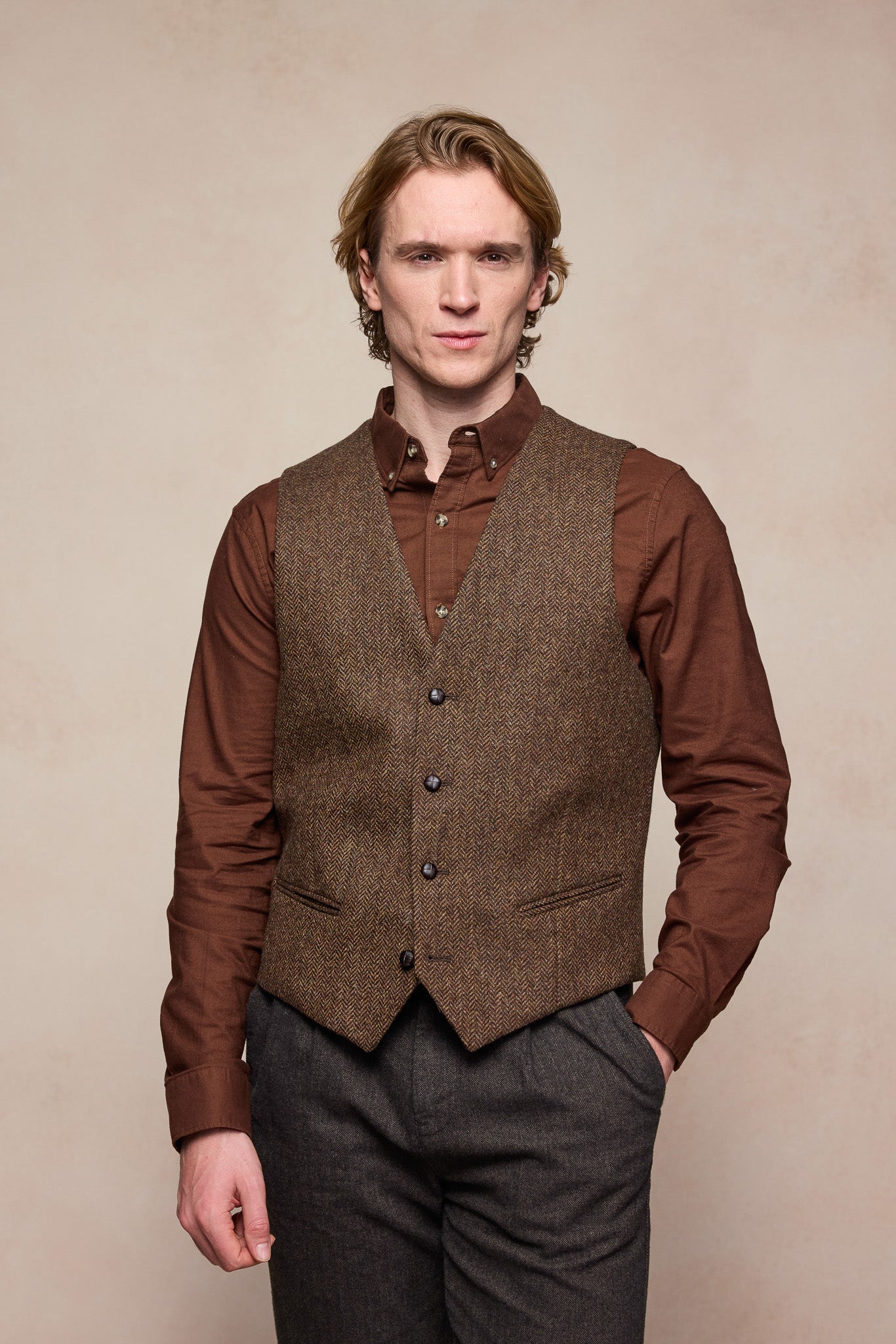 Dara Tweed Waistcoat - Chestnut Herringbone