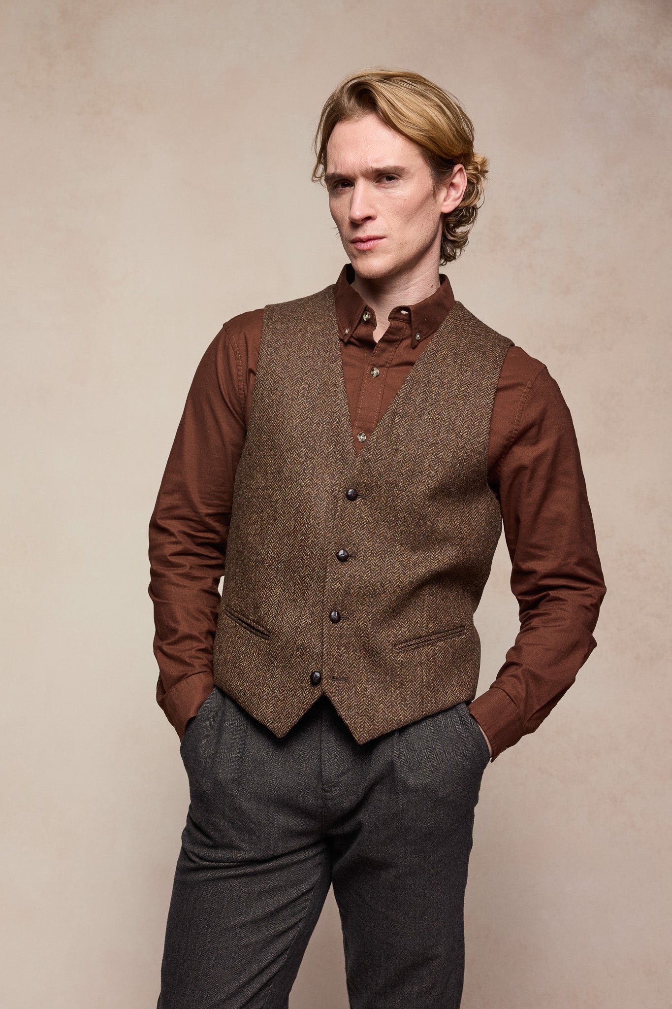 Dara Tweed Waistcoat - Chestnut Herringbone