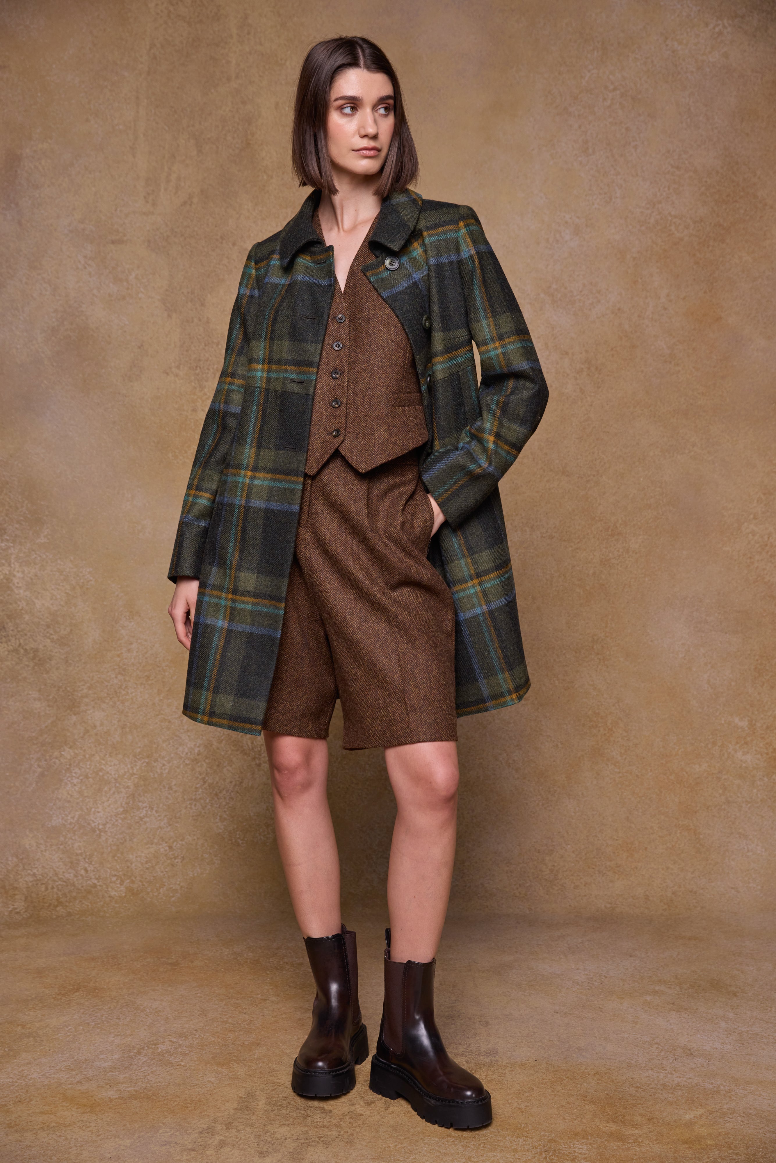 Heidi Tweed Waistcoat - Chestnut Herringbone