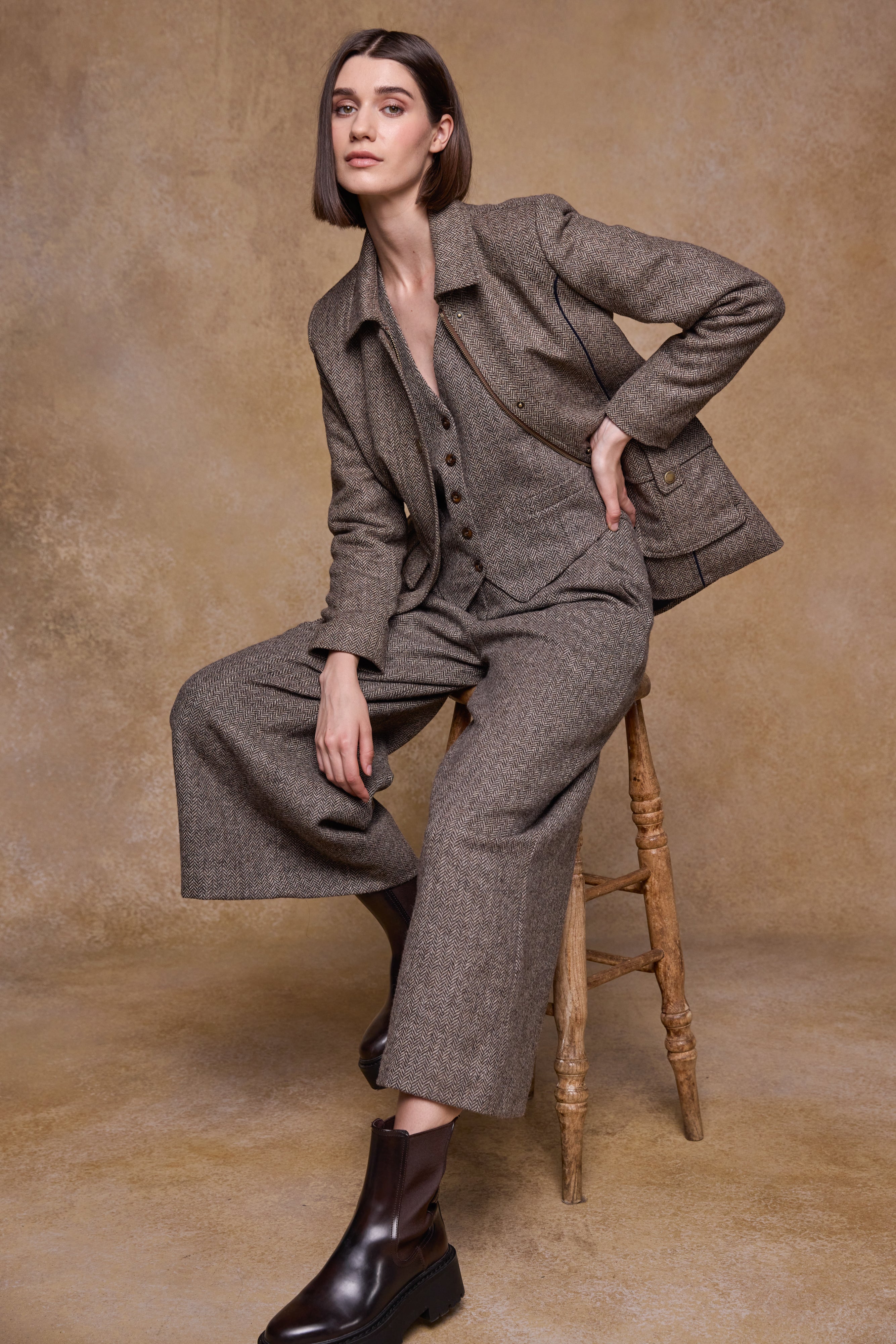 Aine Tweed Jacket - Light Tan Herringbone