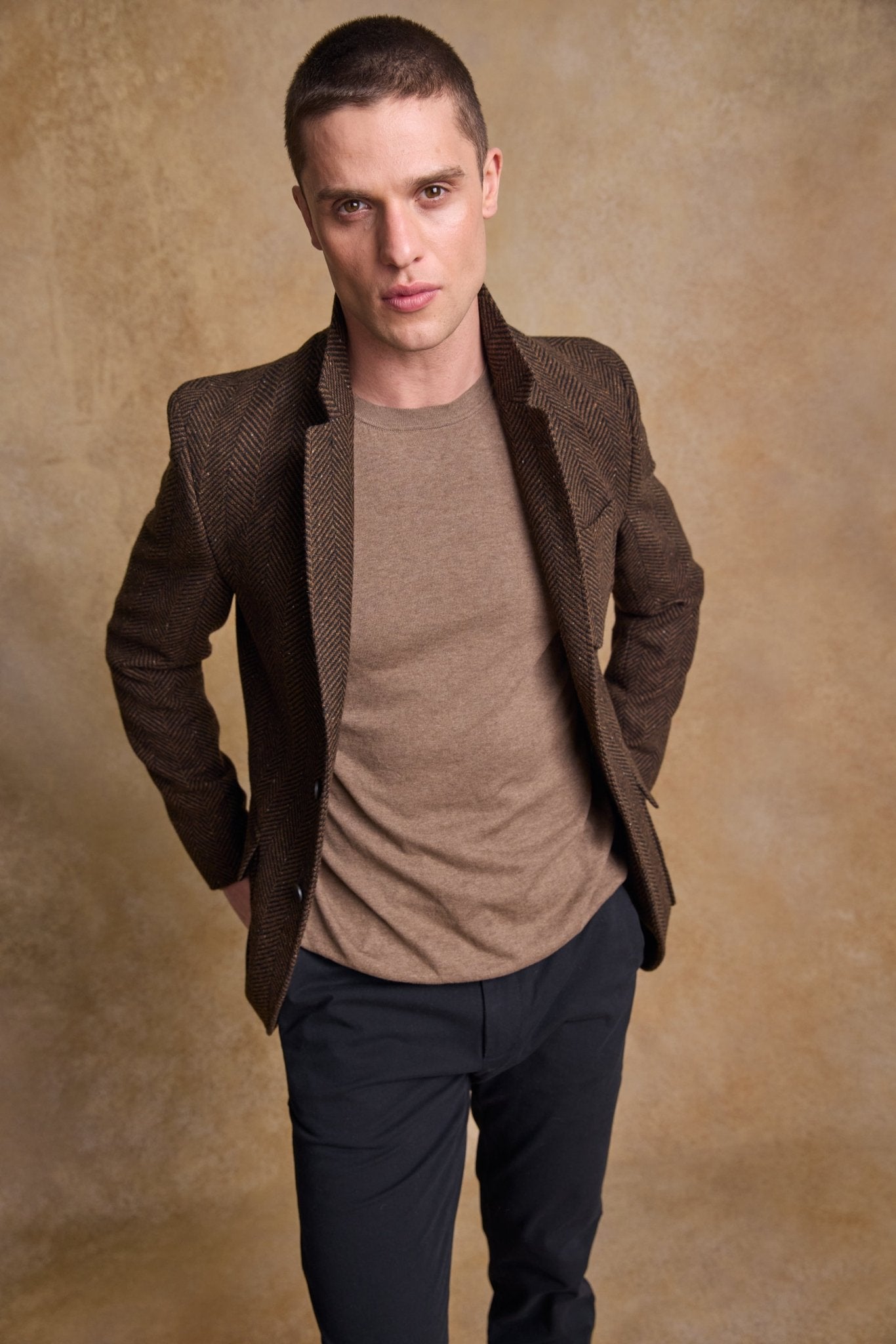 Jack Murphy Clothing - Cian Tweed Blazer - Donegal Walnut Herringbone - Tweed