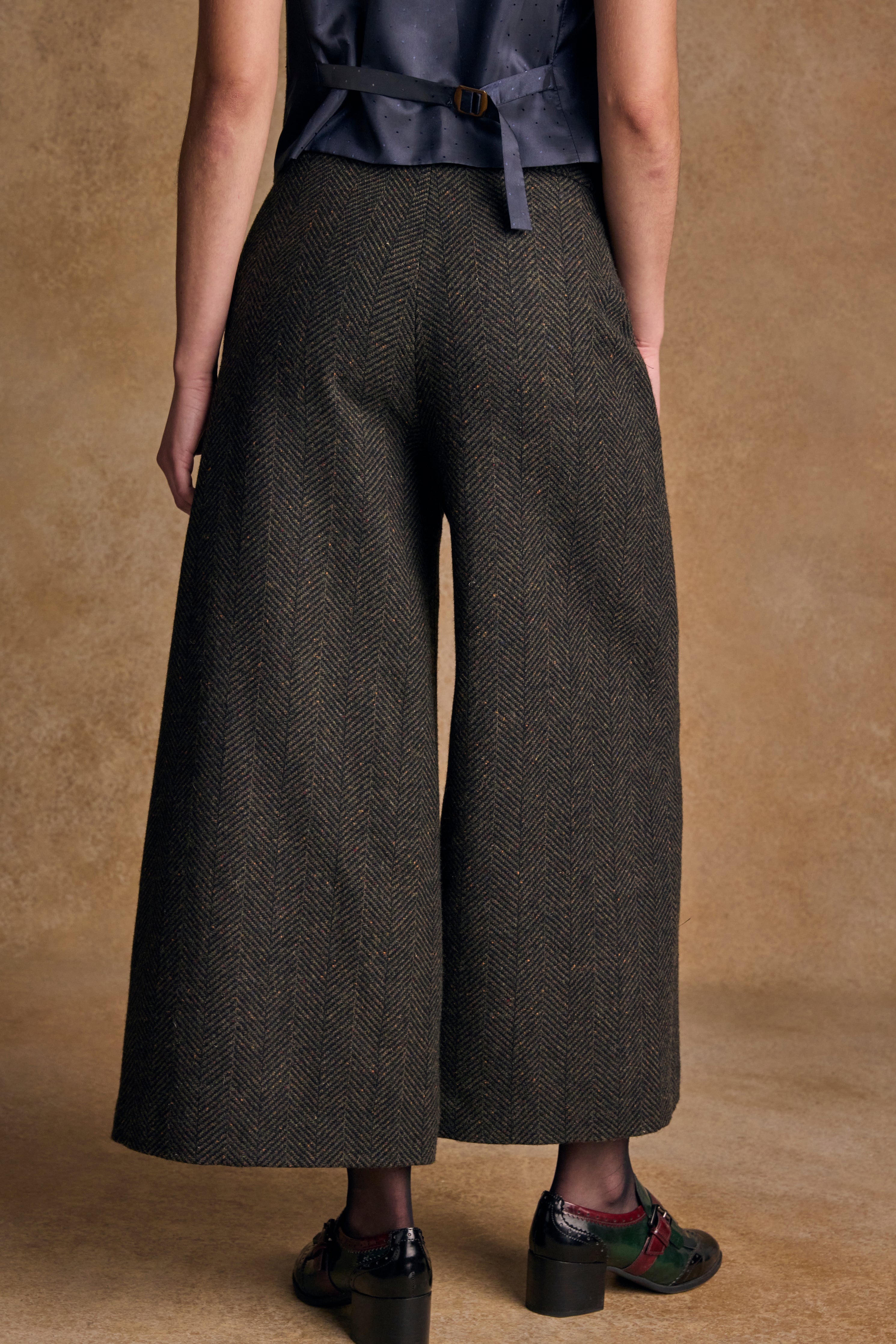 Enya Tweed Culottes – Donegal Wide Green Fleck