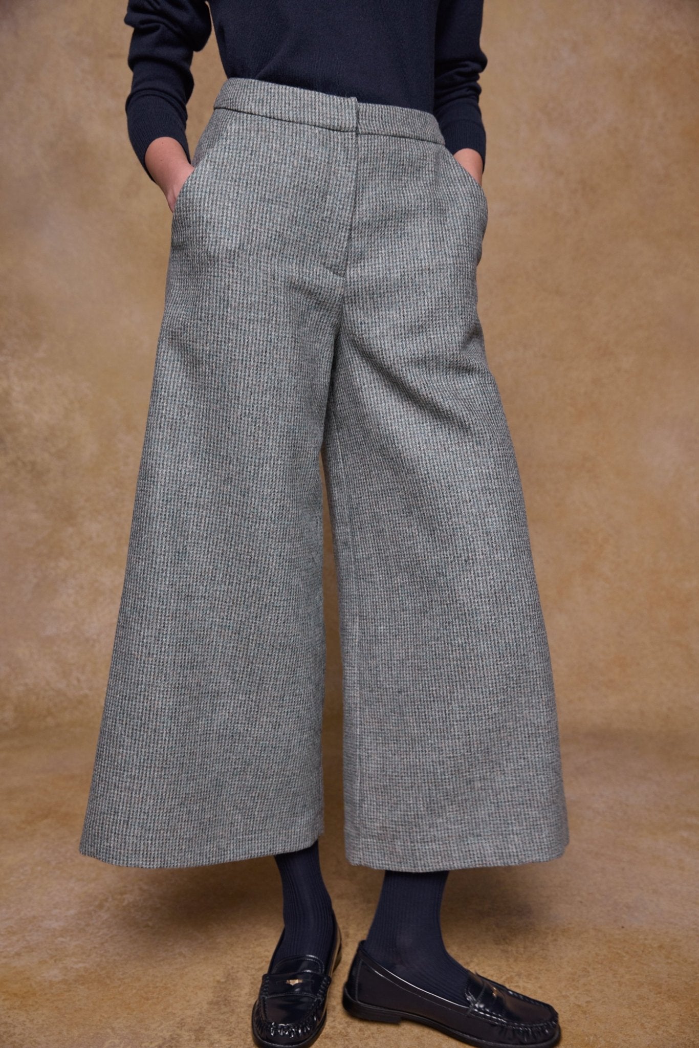 新品タグ付き★ shéllerシェリエstitch tweed culottes Enya Tweed Culottes - Jade Weave
