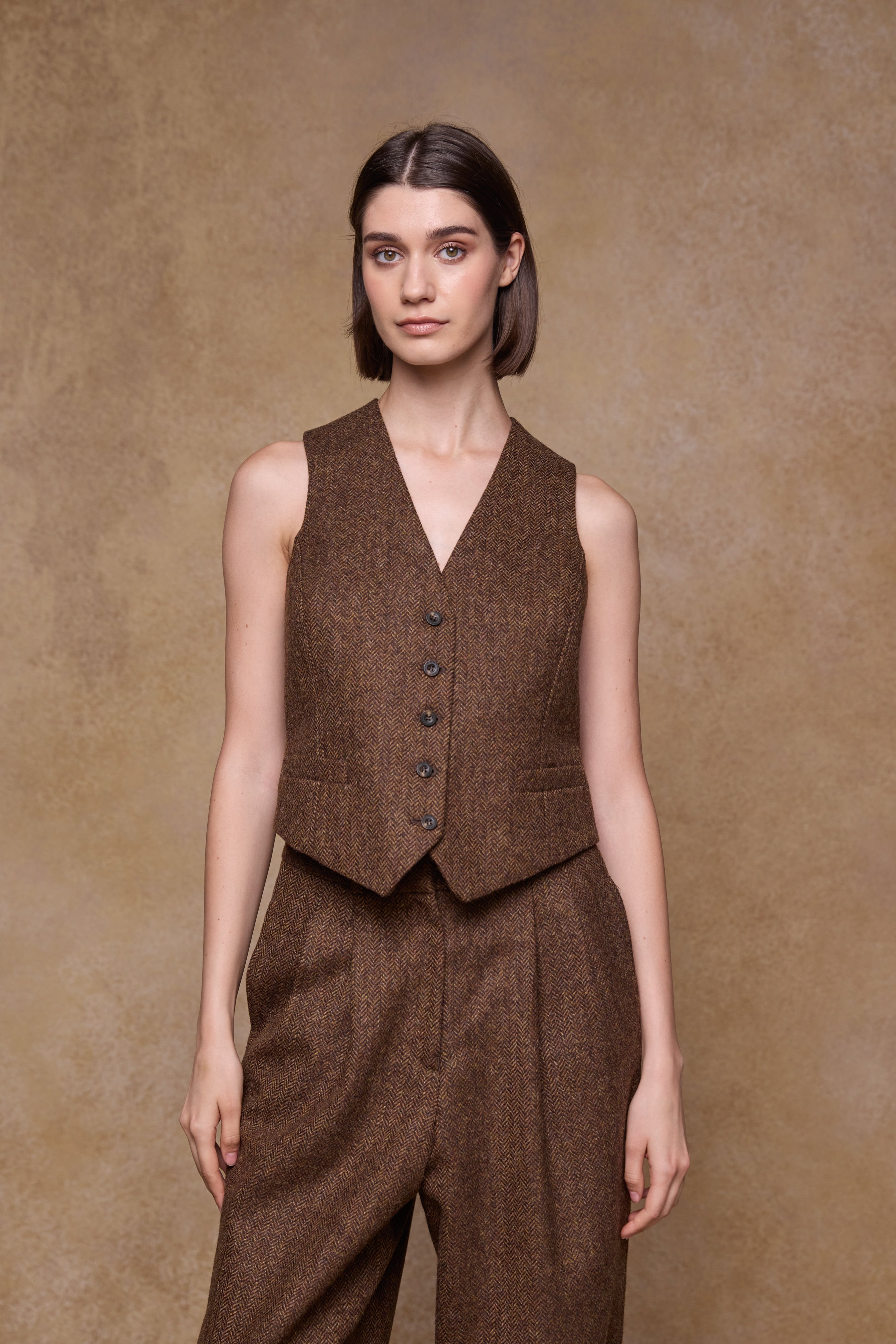 Heidi Tweed Waistcoat - Chestnut Herringbone