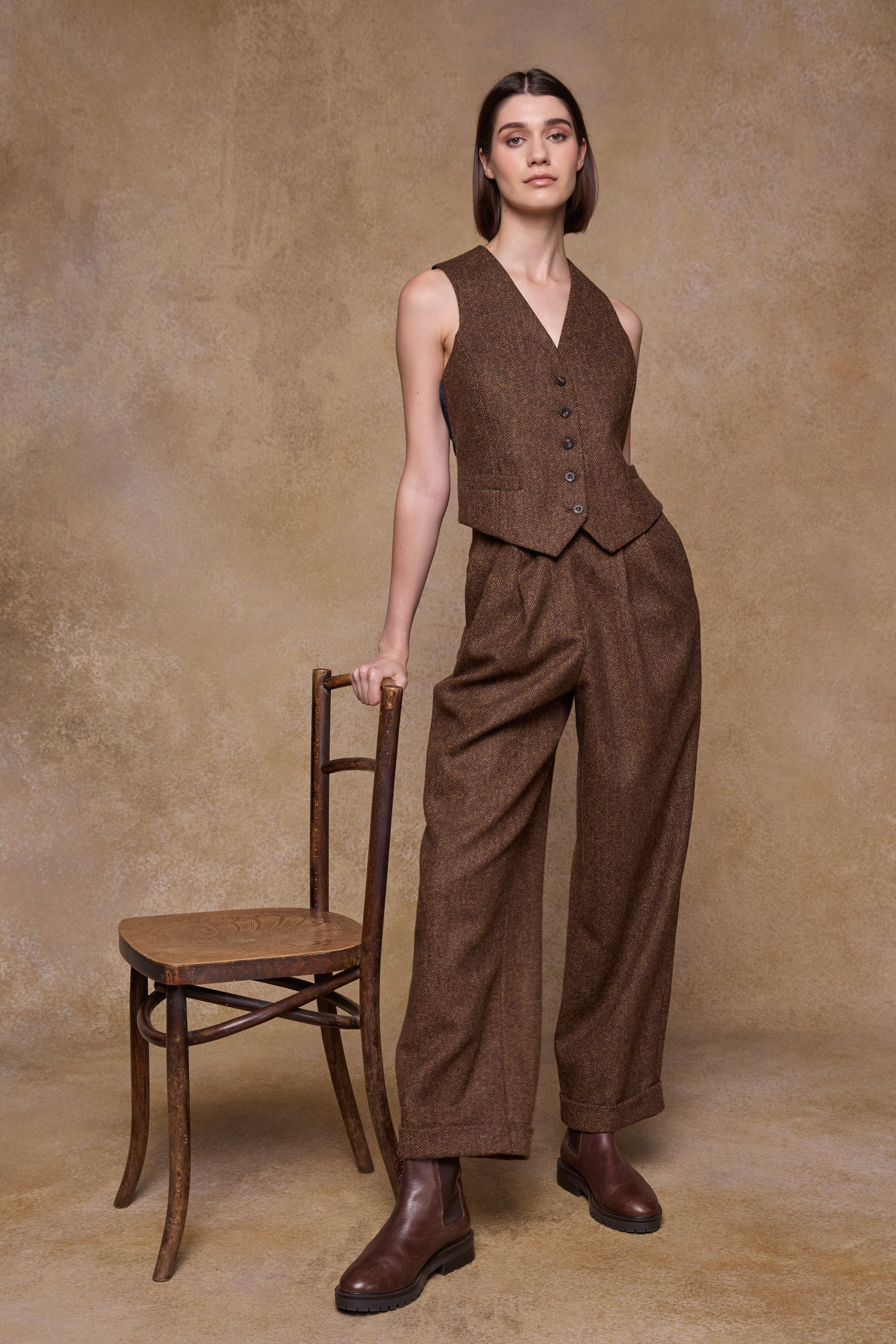 Heidi Tweed Waistcoat - Chestnut Herringbone