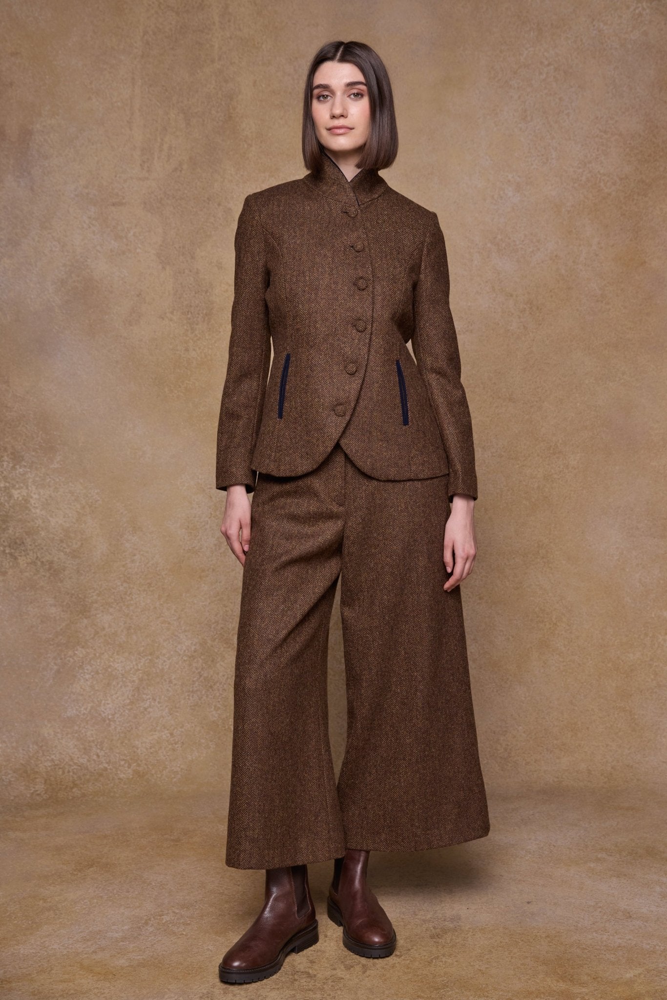 Jack Murphy Clothing - Nicole Tweed Jacket - Chestnut Herringbone - Tweed
