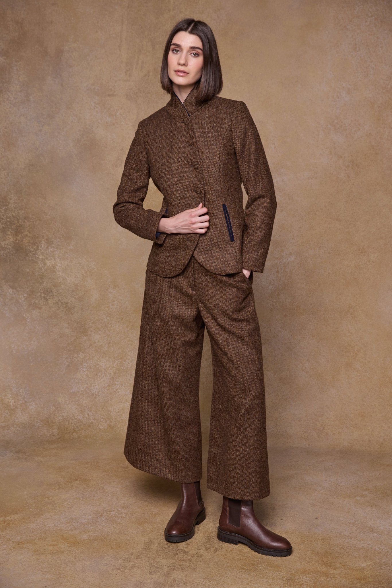 Jack Murphy Clothing - Nicole Tweed Jacket - Chestnut Herringbone - Tweed