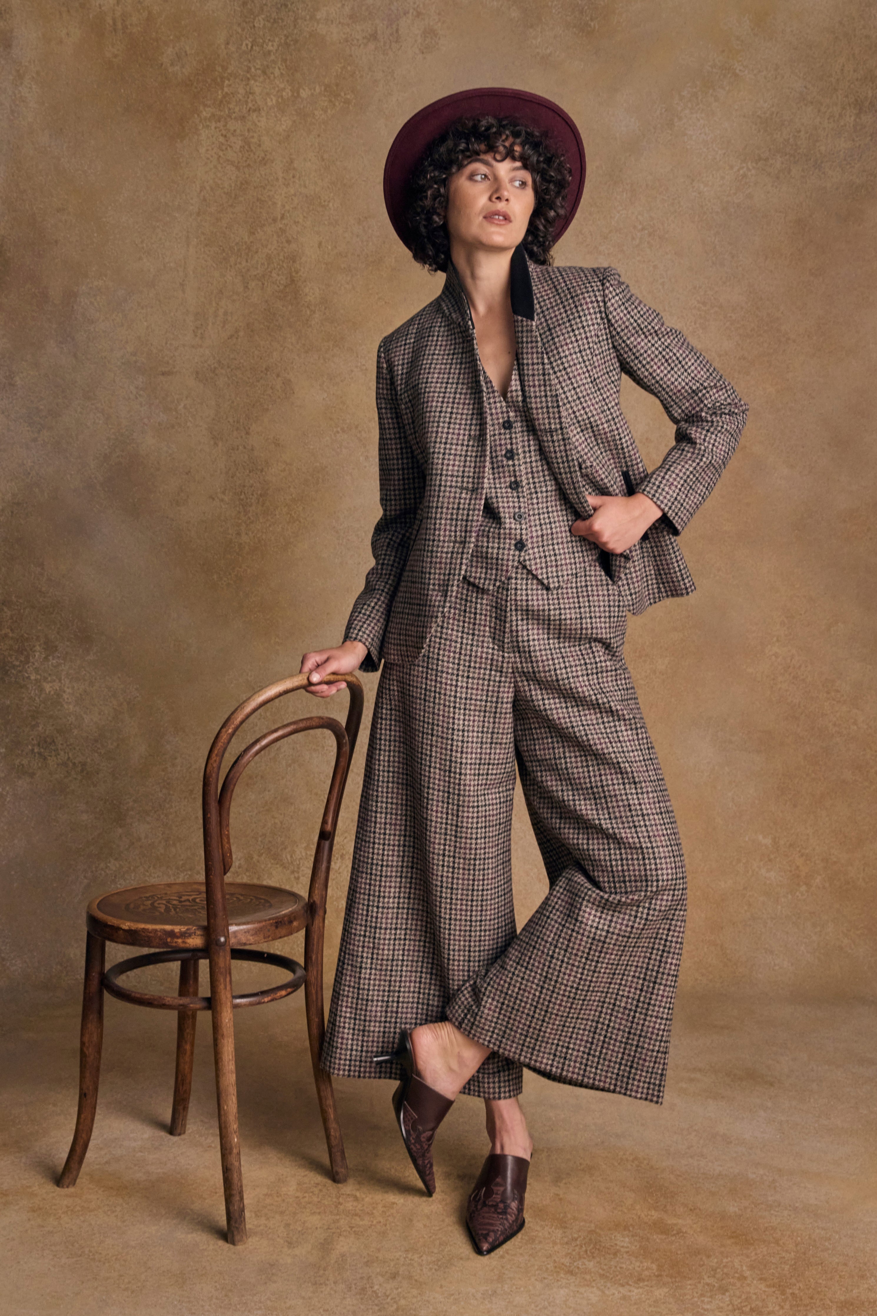 Women s Tweed Suits Jack Murphy Clothing