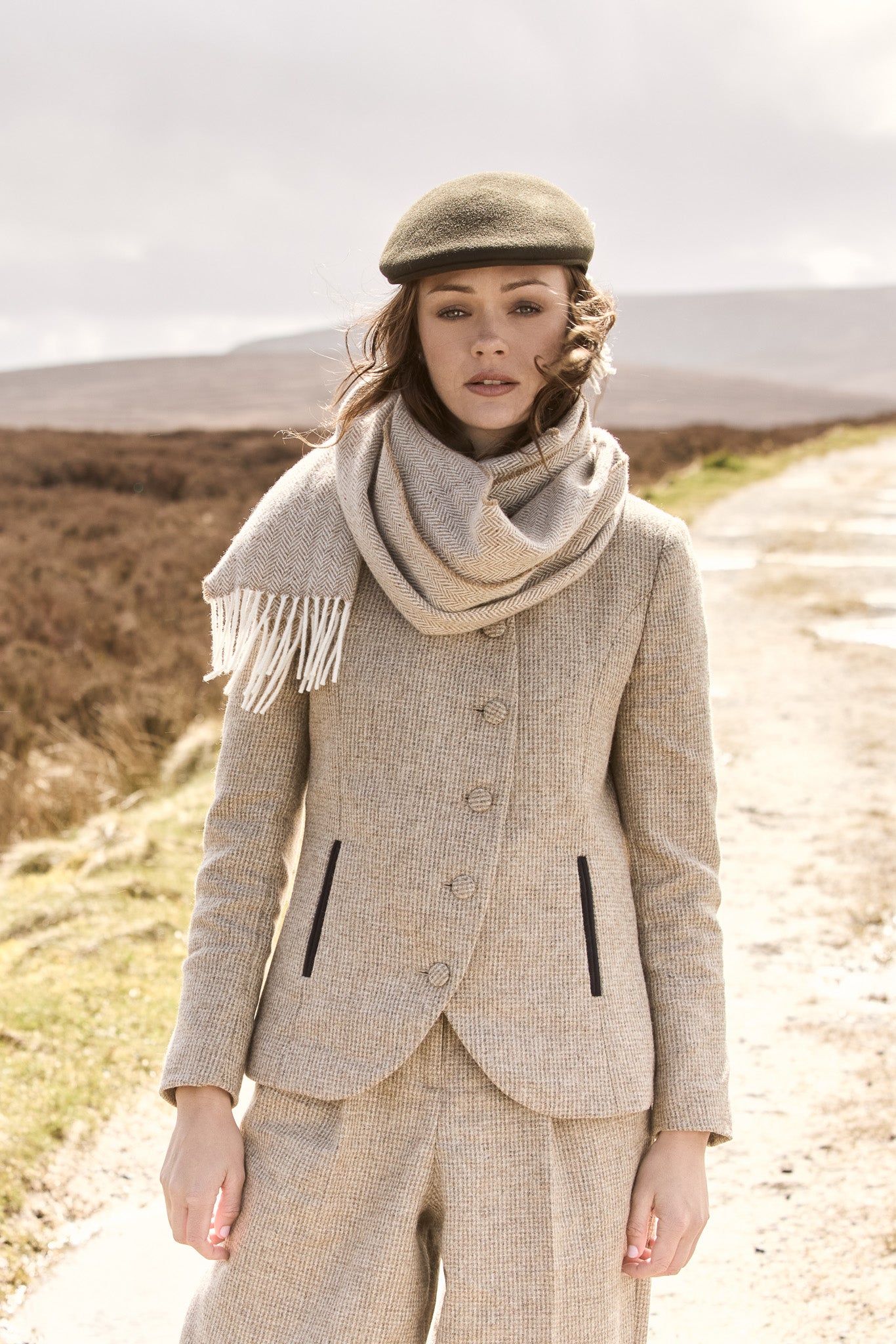 Nicole Tweed Jacket - Barley Weave
