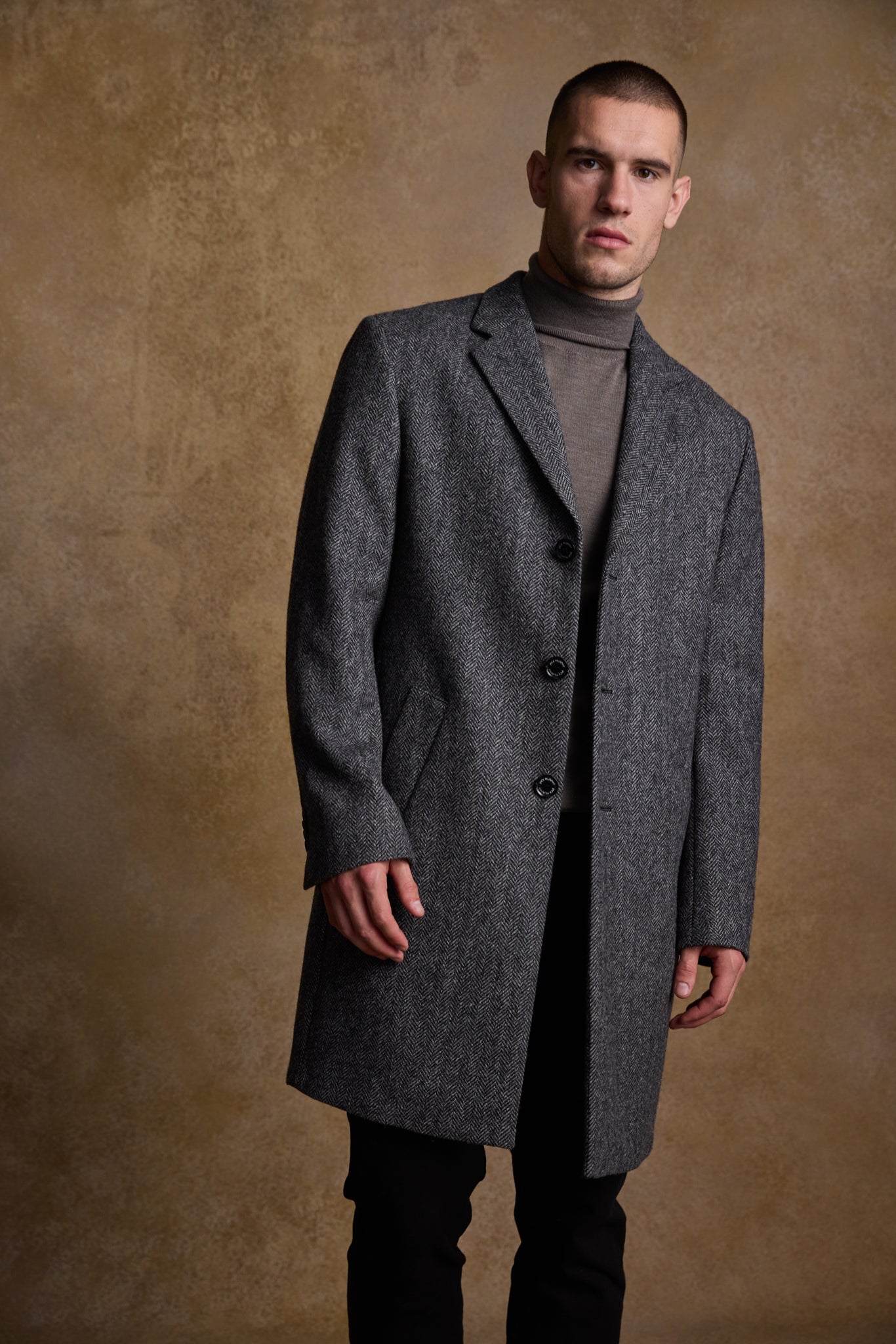 Owen Tweed Coat - Charcoal Wide Herringbone