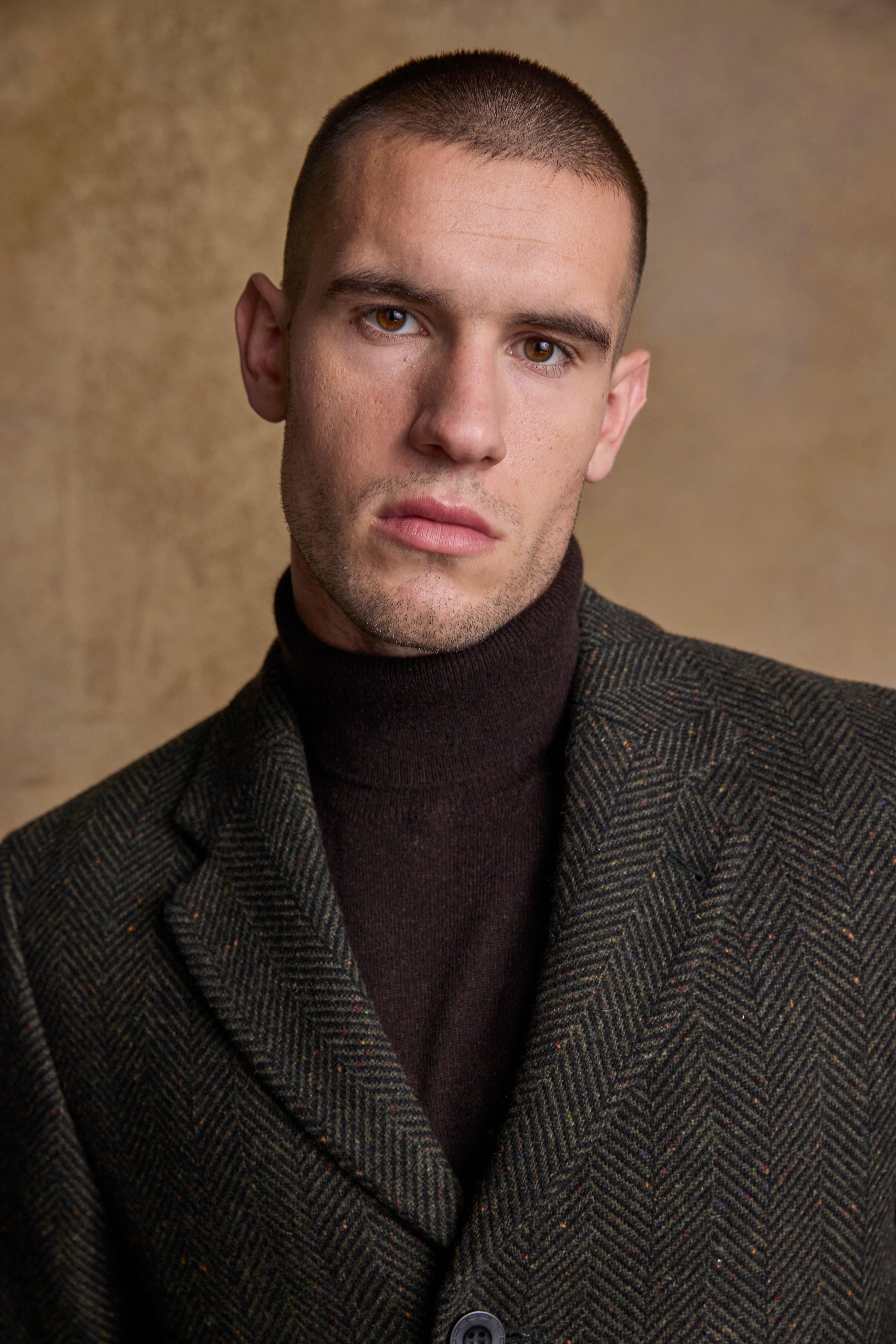 Owen Tweed Coat - Olivgrünes breites Fischgrätenmuster