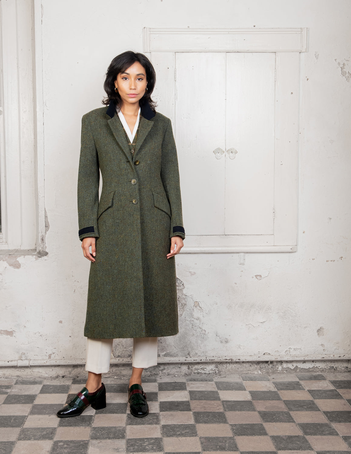 Fran Tweed Coat Donegal Magee Tweed Heritage Elegance in Modern