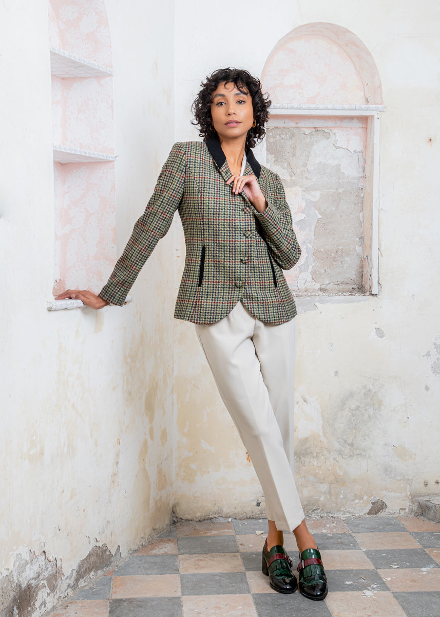 Women's Jackets: Tweed & Waterproof - Elegance Redefined – Page 2