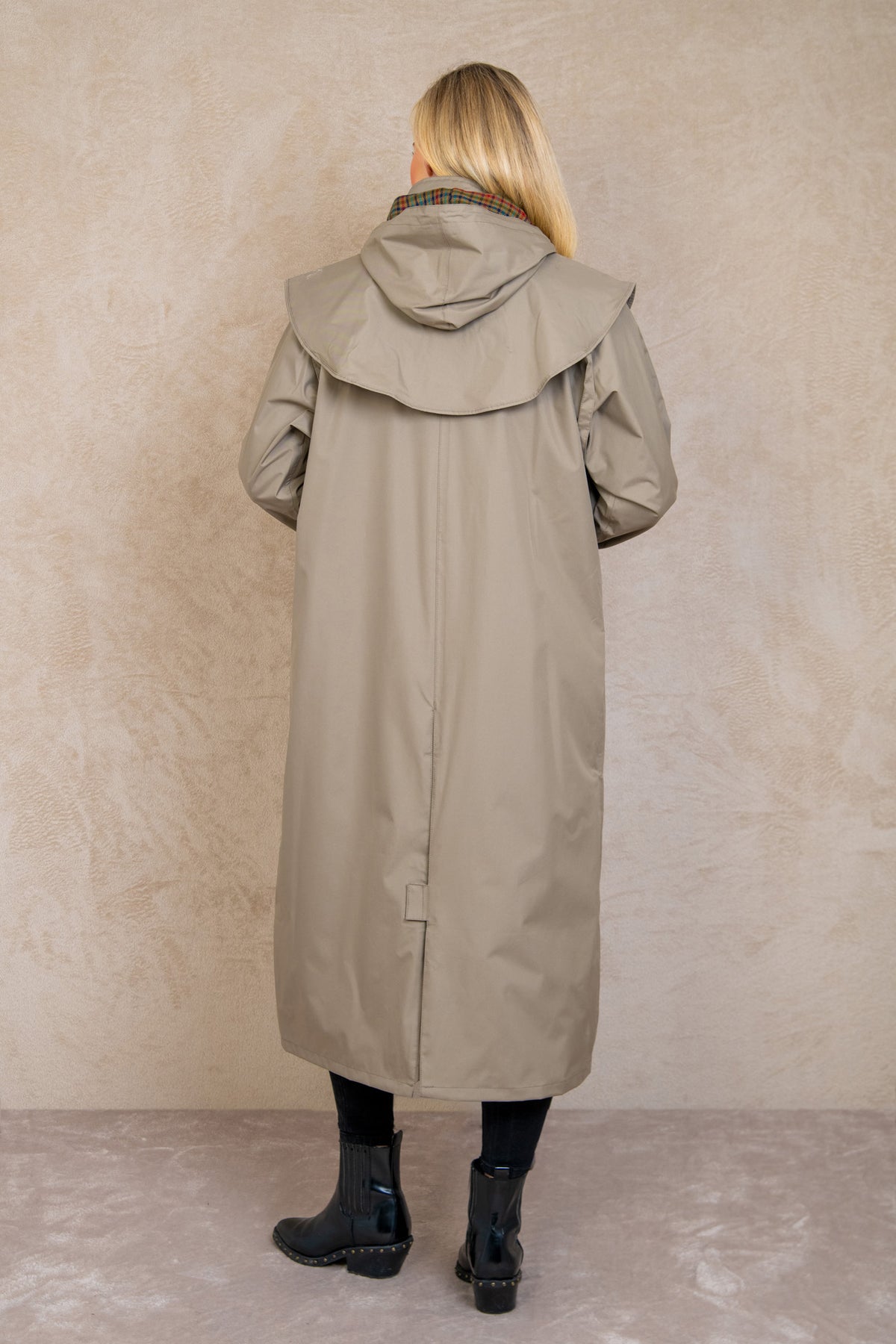 Malvern Waterproof Hat - Chinchilla
